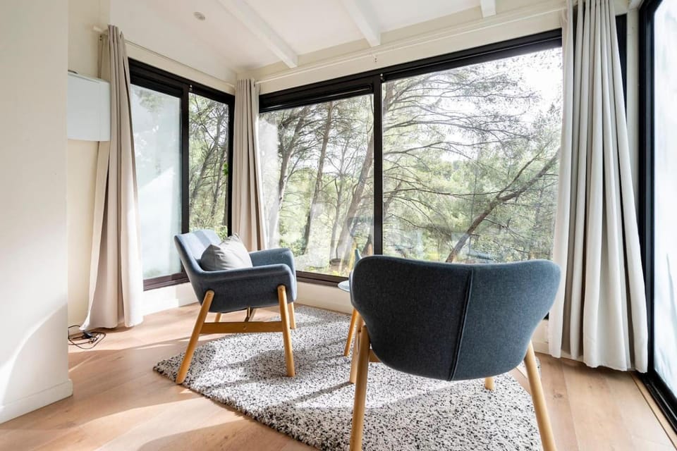 Living room, Garden view