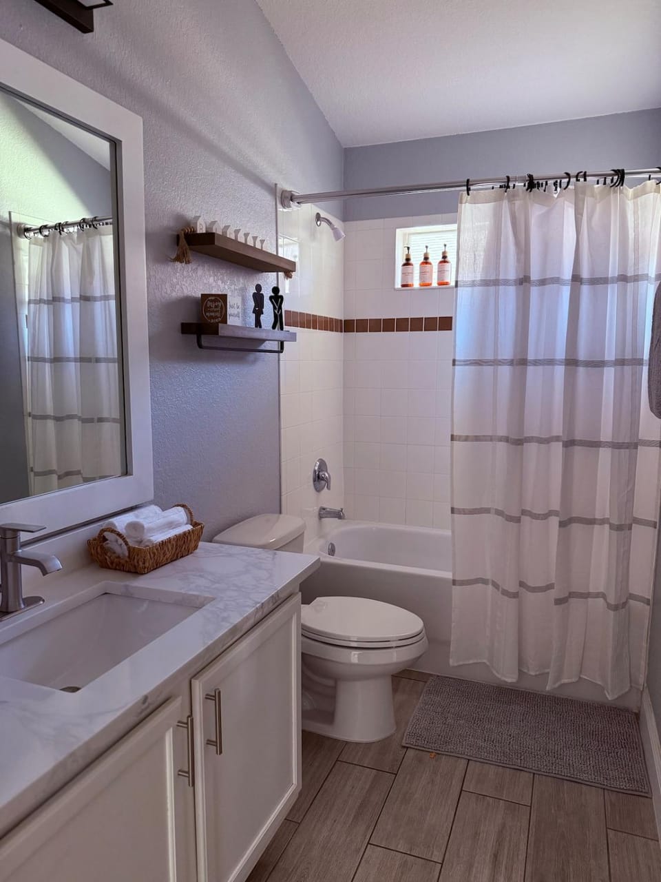 Toilet, Bathroom, Bath, towels