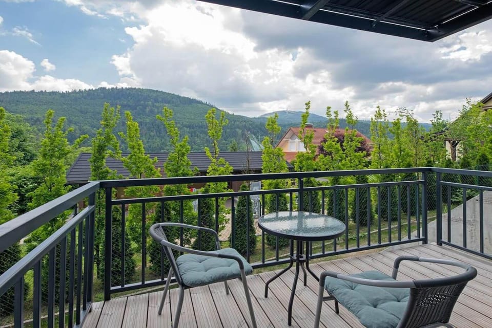 Natural landscape, View (from property/room), Balcony/Terrace, Mountain view