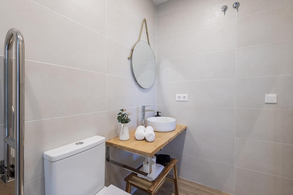 VLC Host - Valldigna Apartment in Valencia
