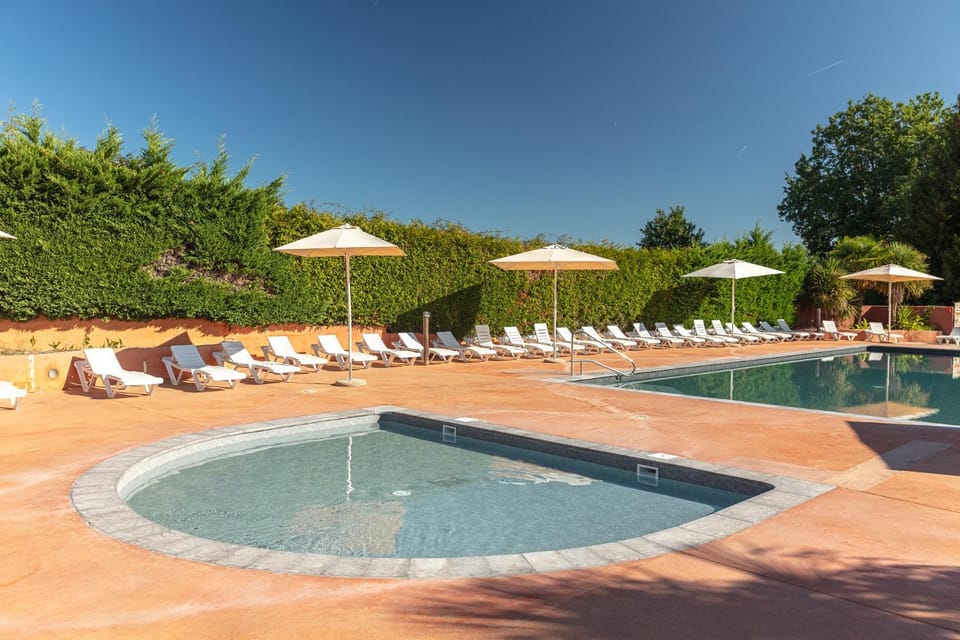 Natural landscape, Pool view, Swimming pool