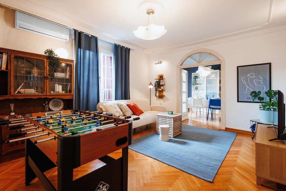 TV and multimedia, Living room, air conditioner