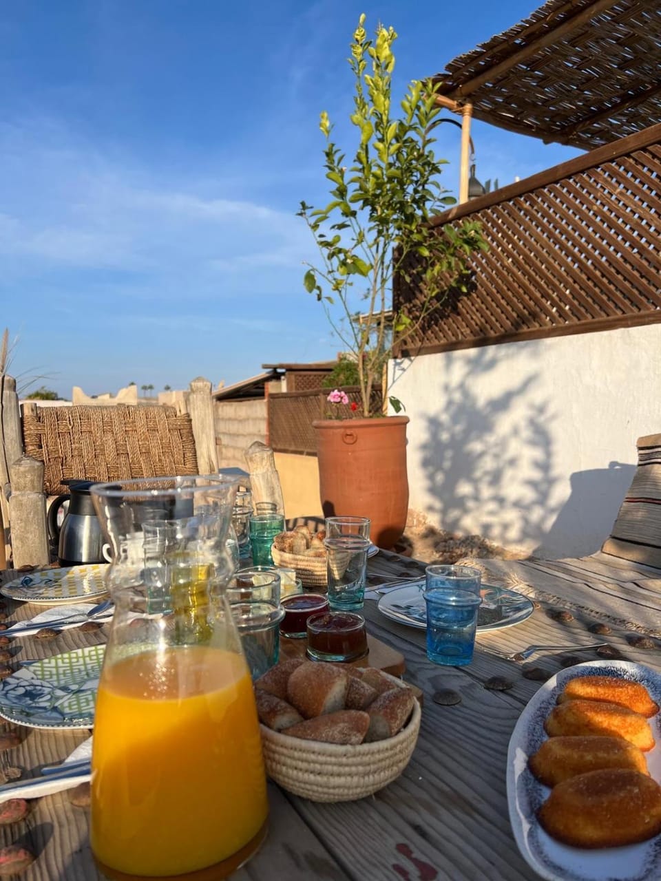 Balcony/Terrace, Breakfast