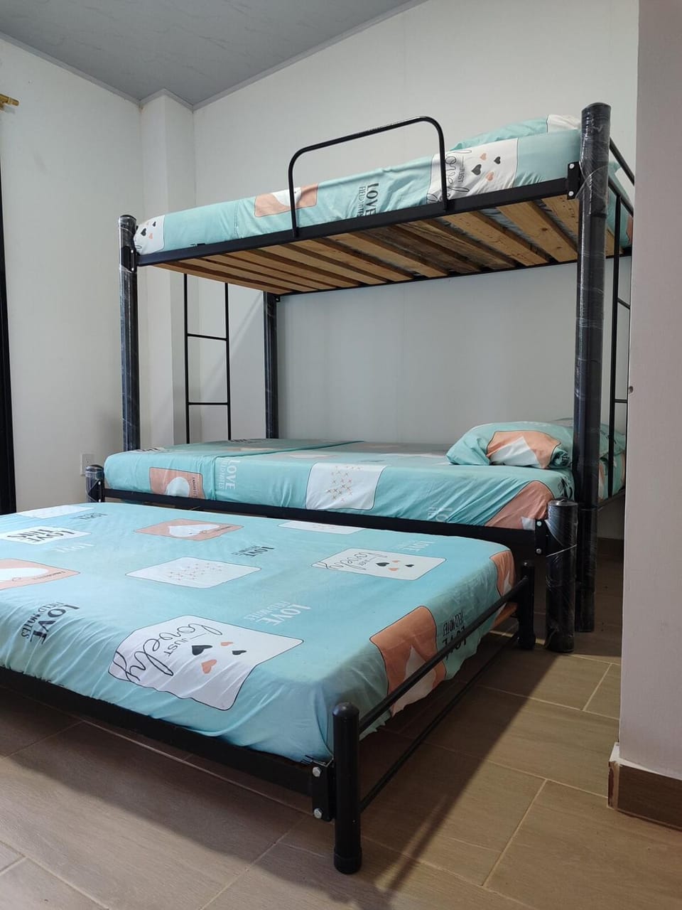 bunk bed