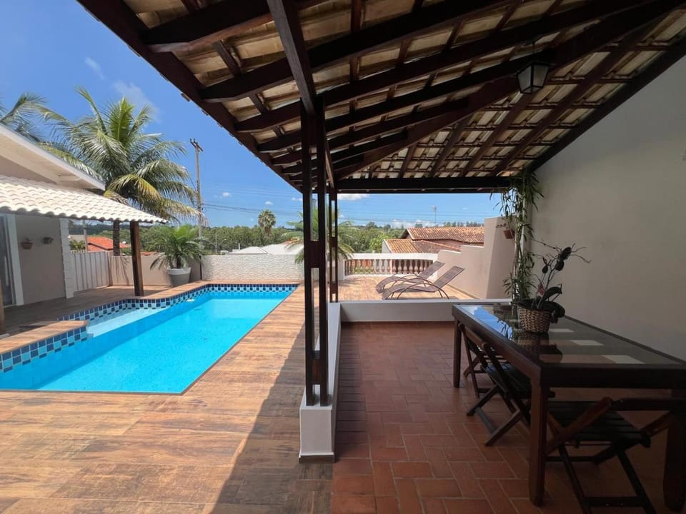Dining area, Swimming pool, sunbed