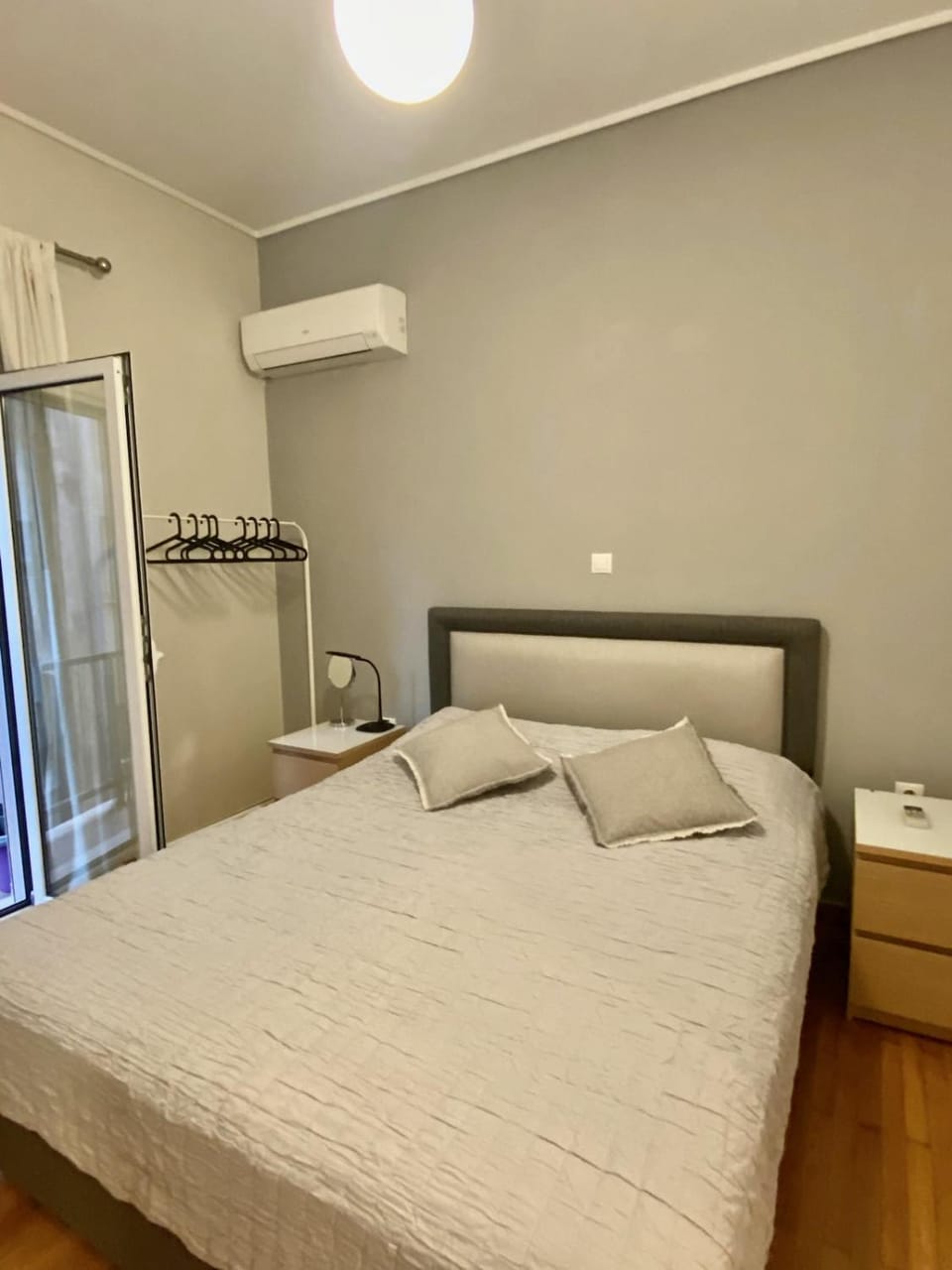 In between Syntagma & Plaka Apartment in Plaka