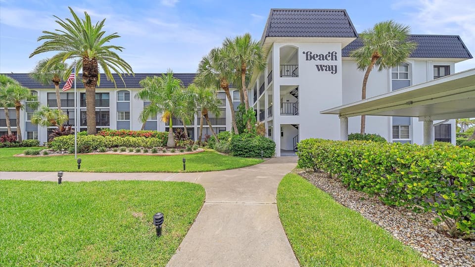 Salty Soldi Apartment in Siesta Beach