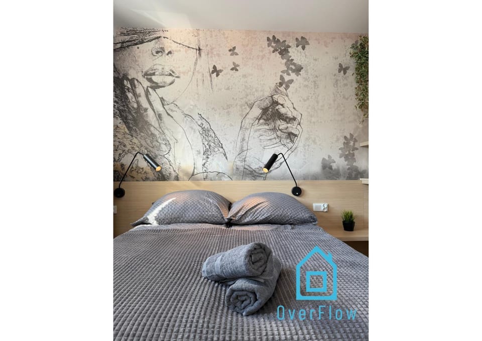 Sailor Apartment- 10 minutes to Seaside & City Center Gdynia Apartment in Pomeranian Voivodeship