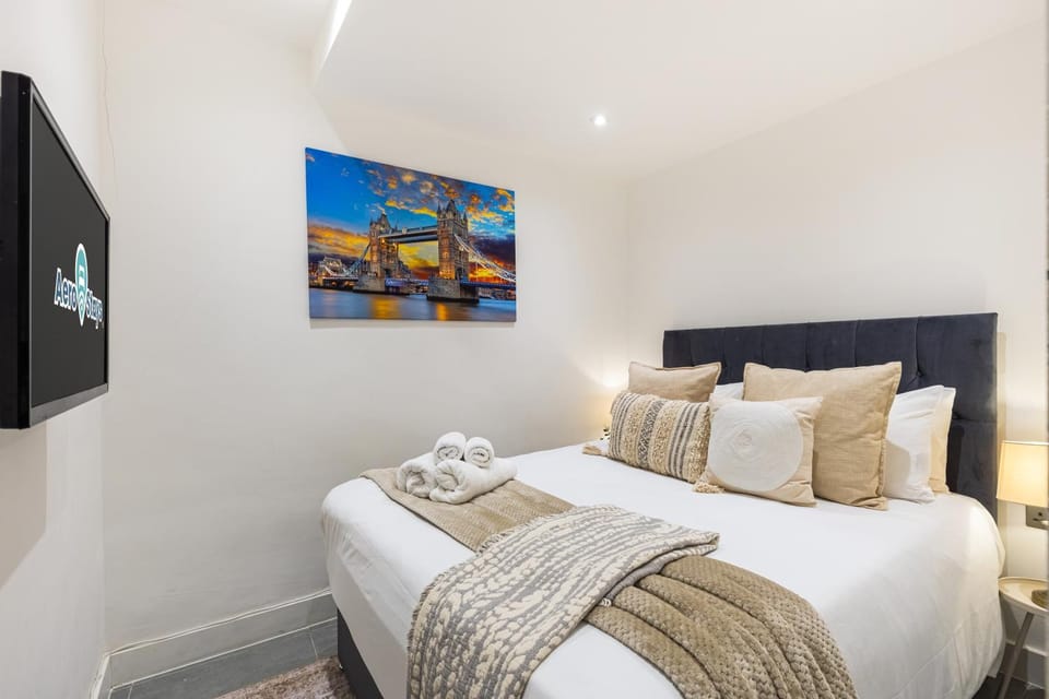 Paddington Glow Apartment in City of Westminster