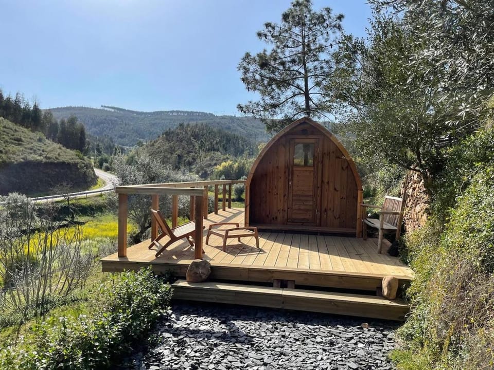 Spring, Day, Natural landscape, Sauna, Mountain view