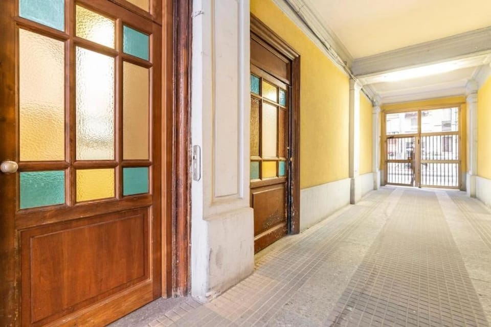 Grazioso Room Apartment in Milan