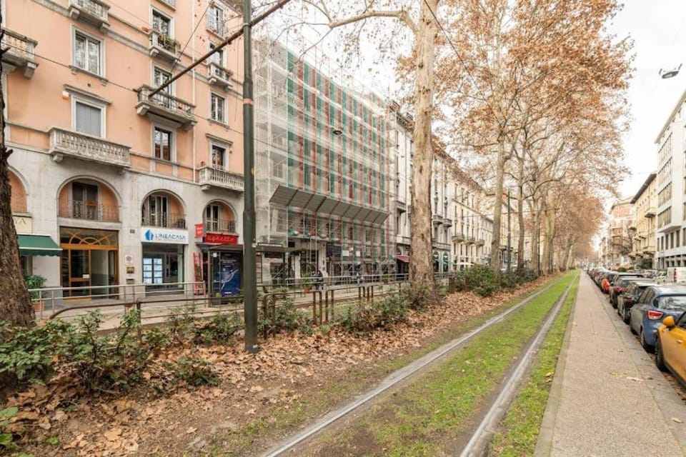 Grazioso Room Apartment in Milan