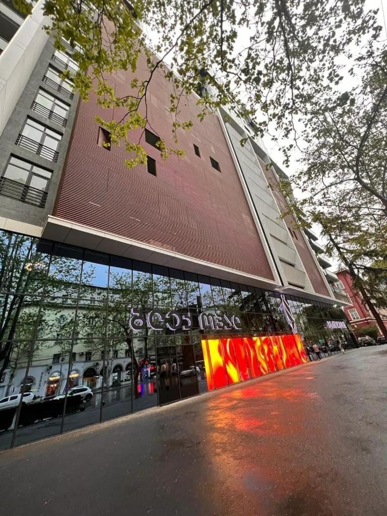pekini Plaza Apartment in Tbilisi, Georgia