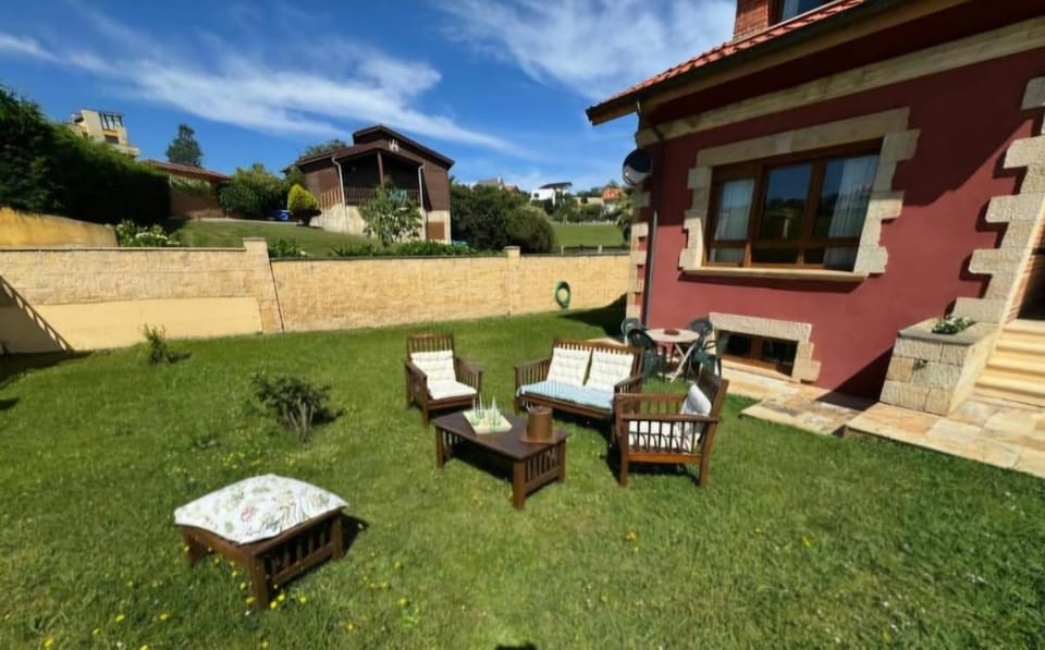 Villa Araceli House in Cantabria
