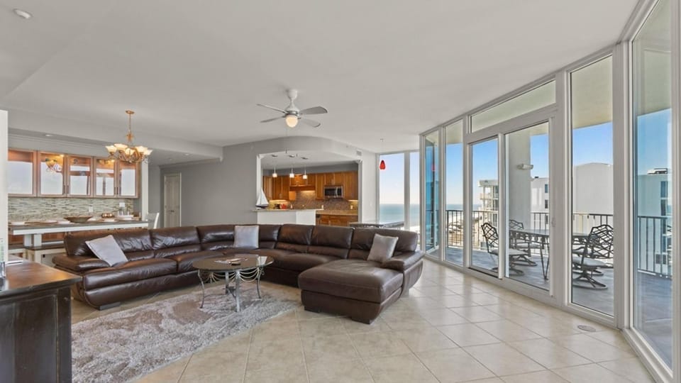 Bel Sole 1801 House in West Beach
