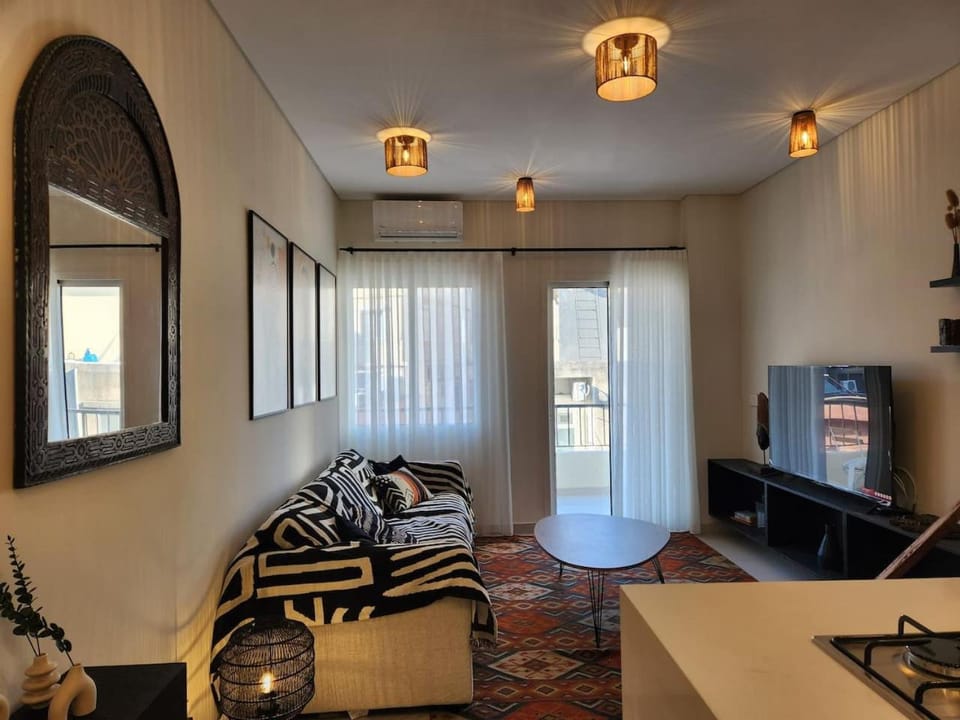Savanna Tribal Charm Meets Modern Comfort Apartment in Africa