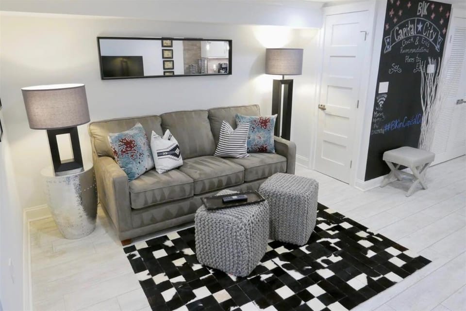 Stylish & Modern Apt Shaw PKING Apartment in District of Columbia