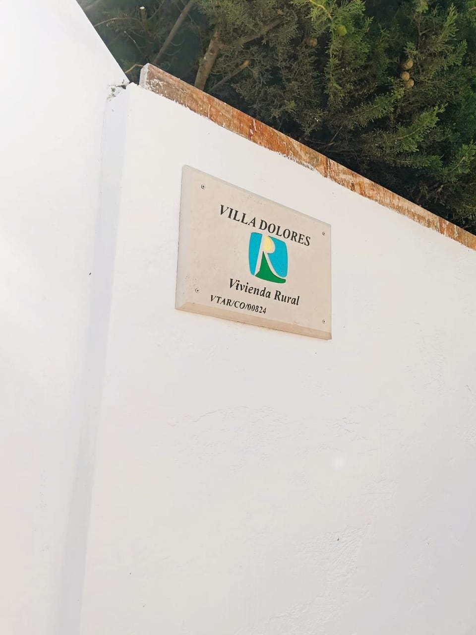 Property building, Facade/entrance, Property logo or sign