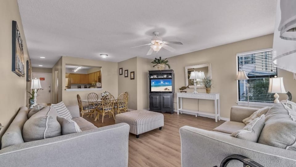Sea Oats F206 Apartment in West Beach