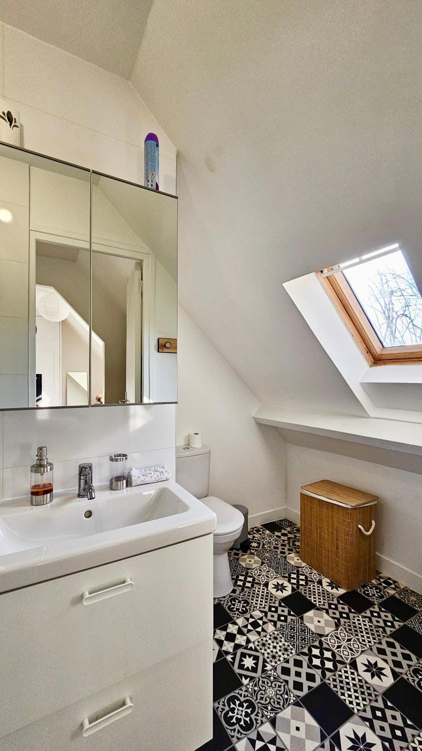 Toilet, Bathroom