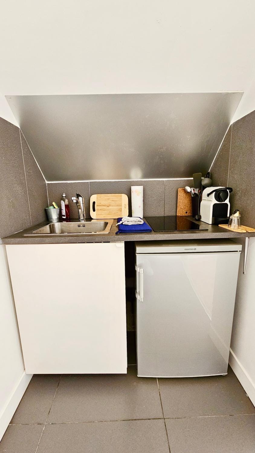 Coffee/tea facilities, Kitchen or kitchenette