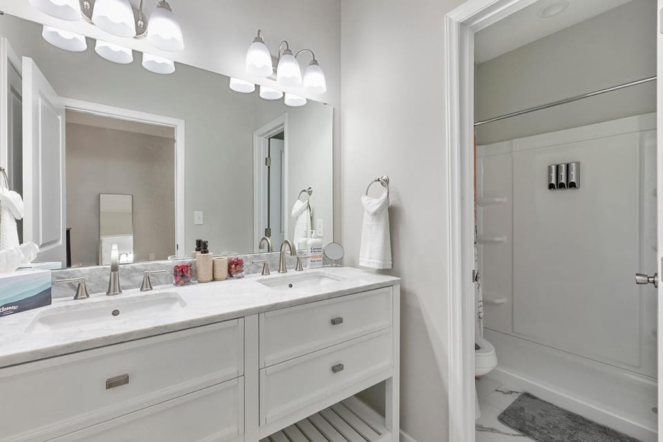 Shower, Bathroom