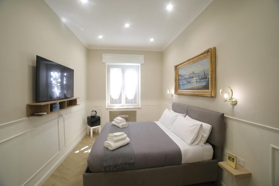 TV and multimedia, Bedroom, towels