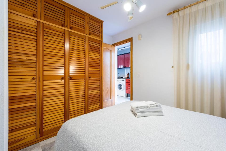 Bedroom, wardrobe