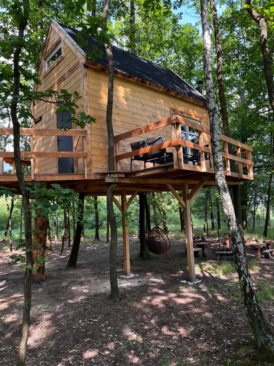 Stodoła na Drzewie Nature lodge in Masovian Voivodeship