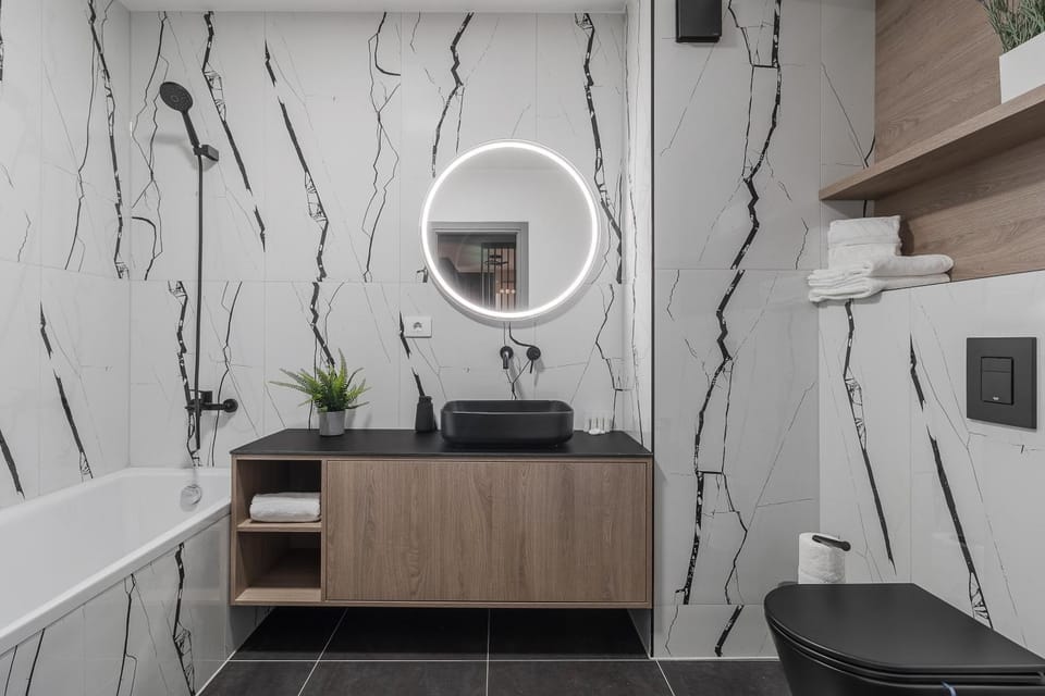 Bathroom, Bath