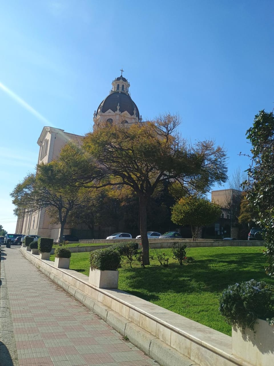 Nearby landmark