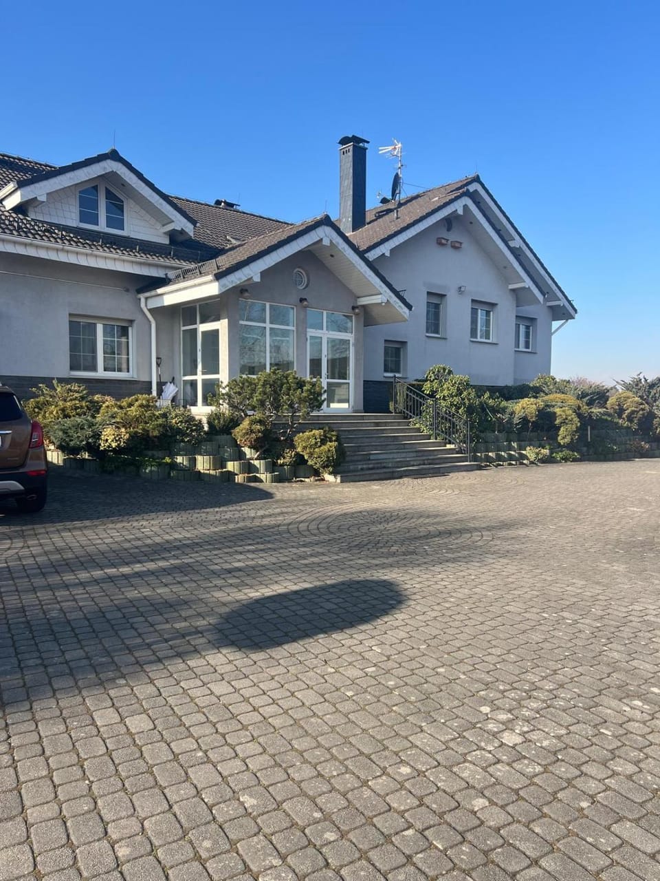 Property building, Parking