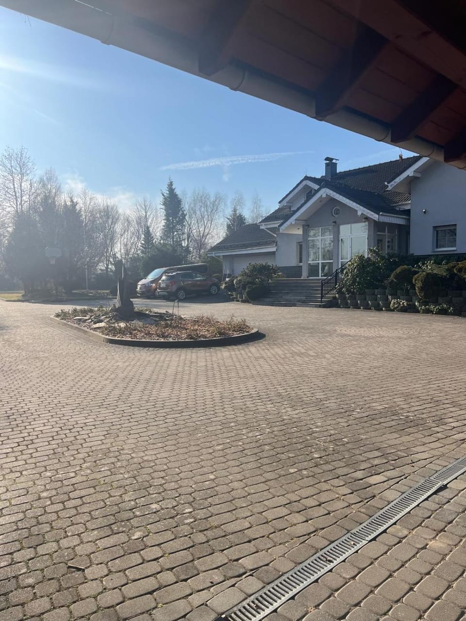 Property building, Parking