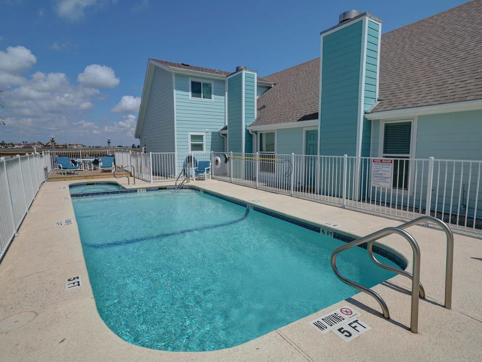 Shared Pool Fishing Dock Walk to the Beach House in North Padre Island