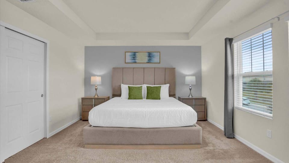 Upstay - Modern Family Home w Pool Solara Resort House in Four Corners