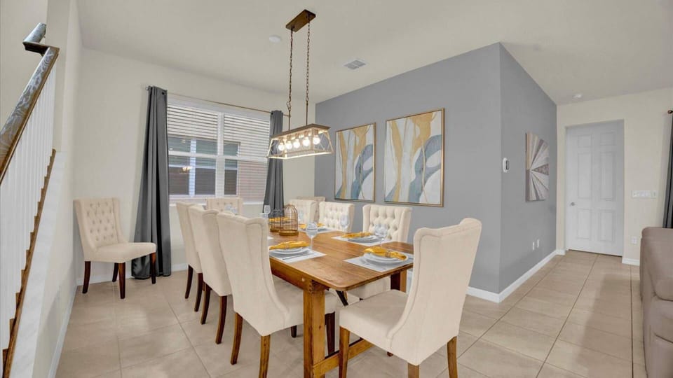 Upstay - Modern Family Home w Pool Solara Resort House in Four Corners