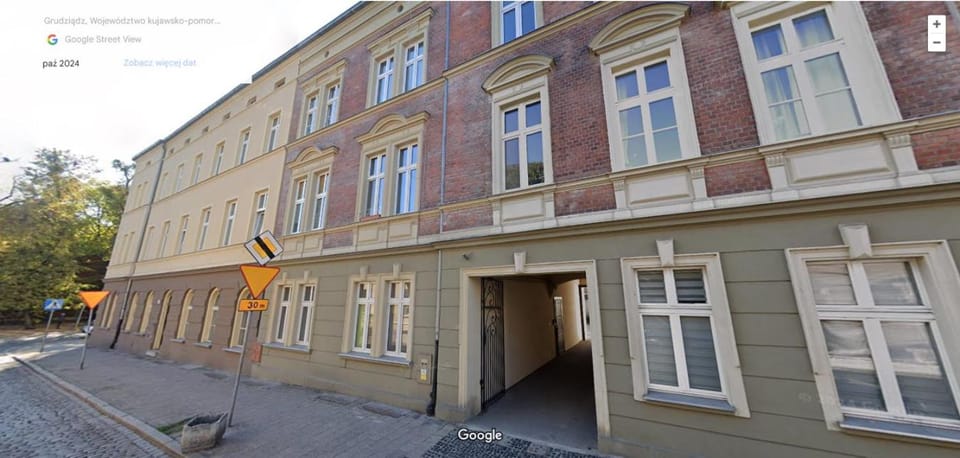 Property building, Off site, Street view, Location