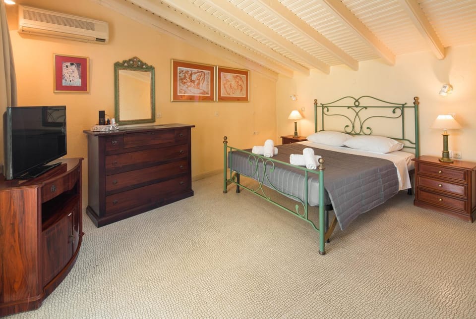 Finata Loft Apartment in Corfu, Greece