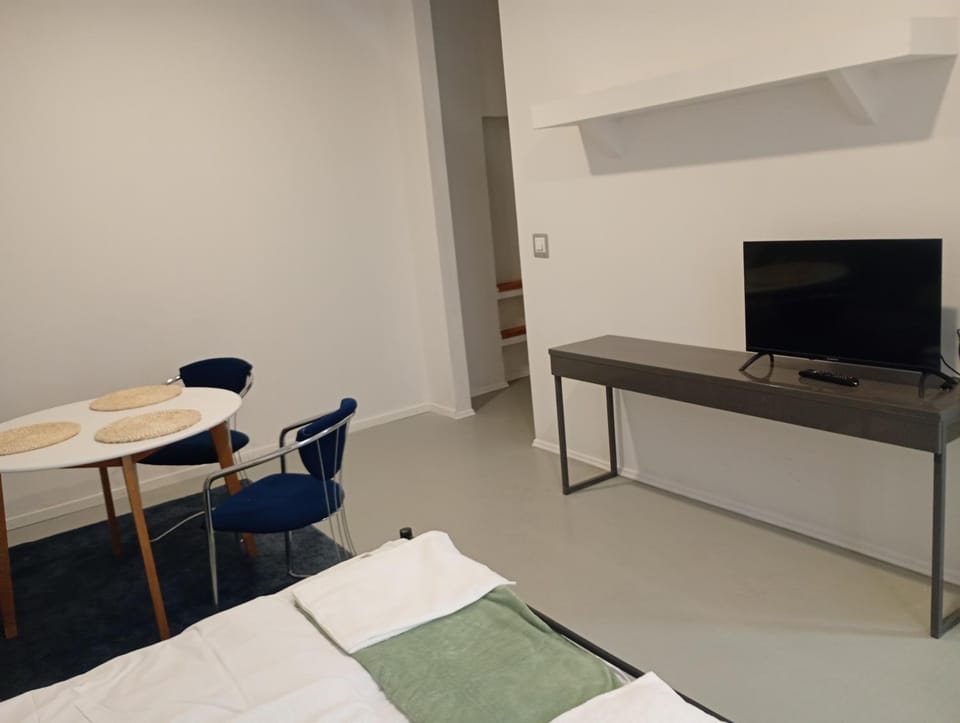Apartament nr 10 - Kamienica Kameralna - Senatorska 4 - Dostęp na kod Apartment in Masovian Voivodeship