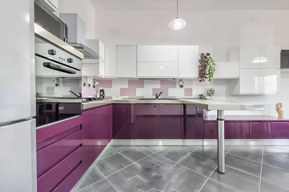 Kitchen or kitchenette, Dining area, dishwasher, oven, stove