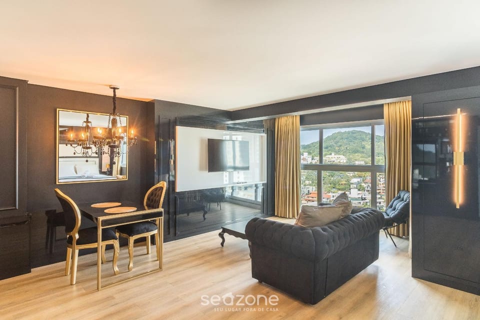 TV and multimedia, Living room, Dining area