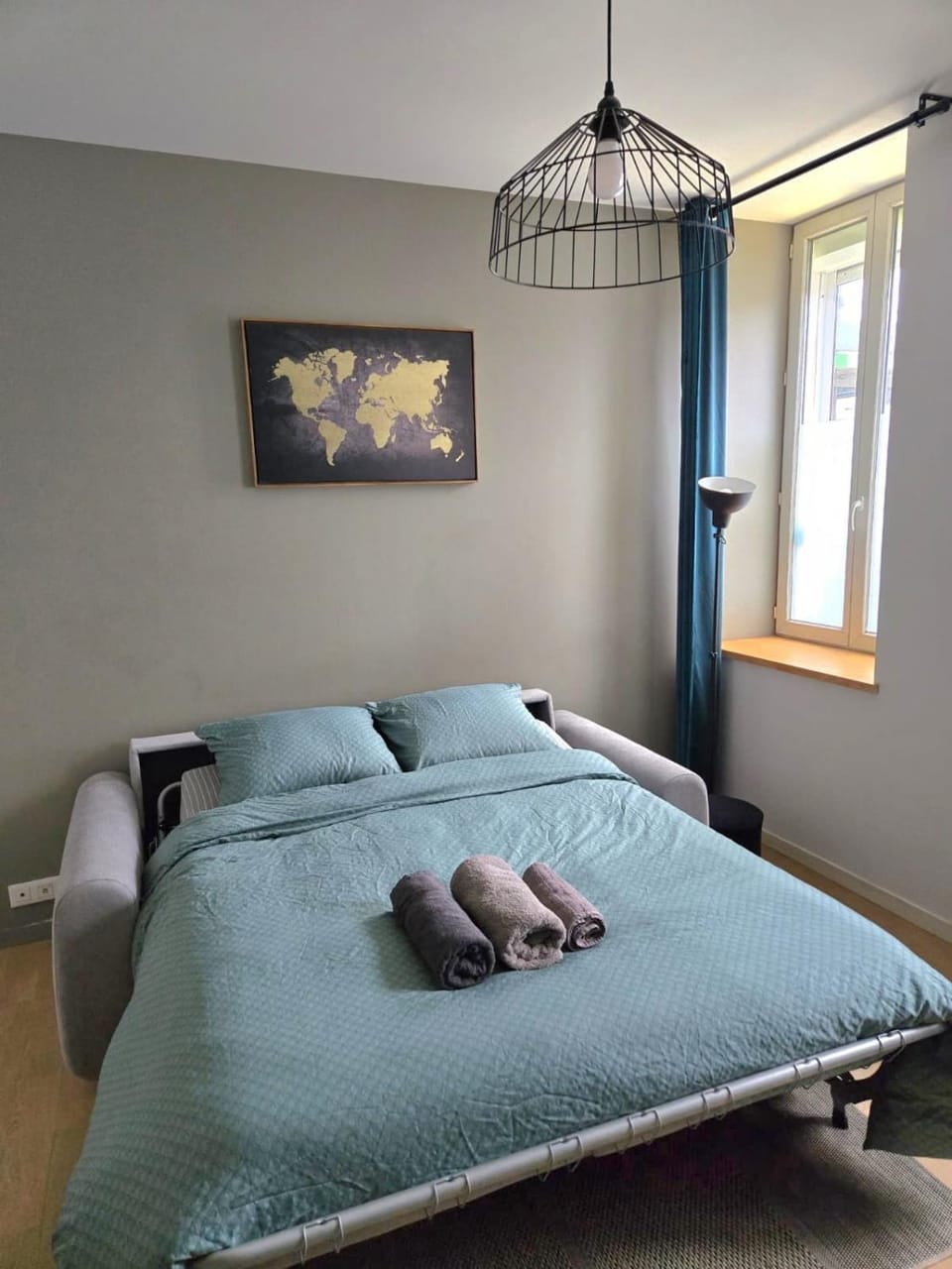 Studio du Pont Tournant Apartment in Normandy