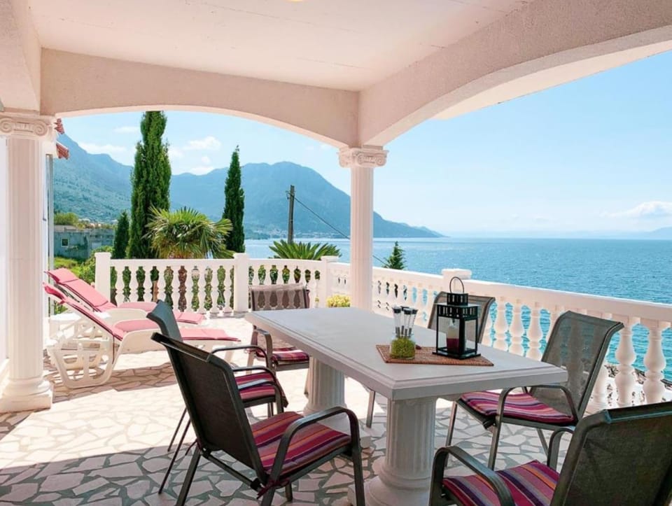 Villa Amarila Apartment hotel in Dubrovnik-Neretva County