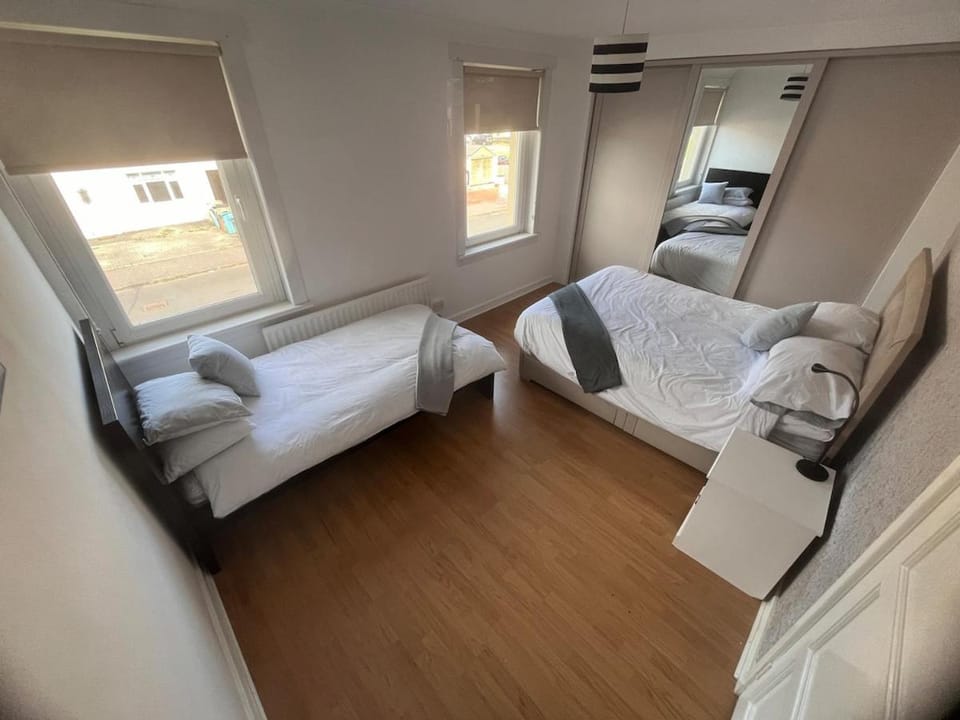 Mitchell House House in Bellshill