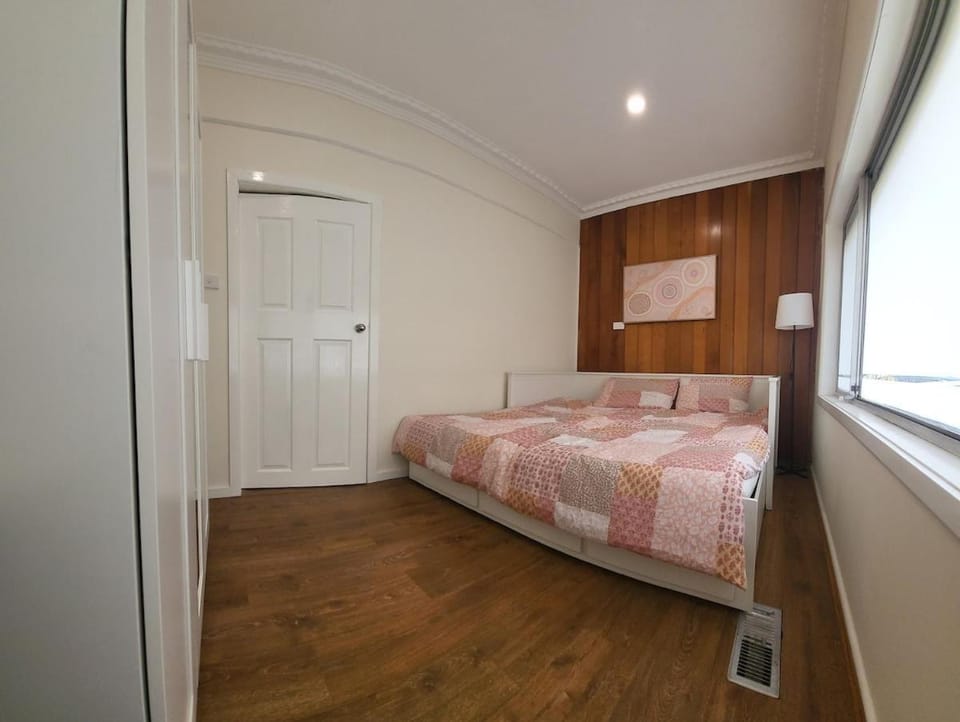 Bed, Bedroom, wardrobe