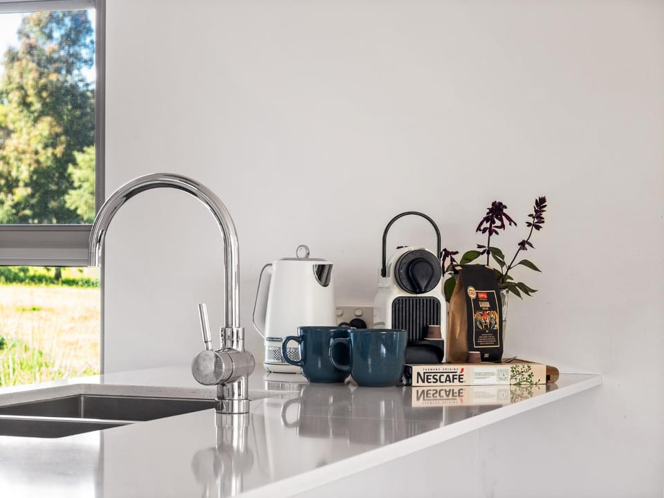 Coffee/tea facilities, Kitchen or kitchenette