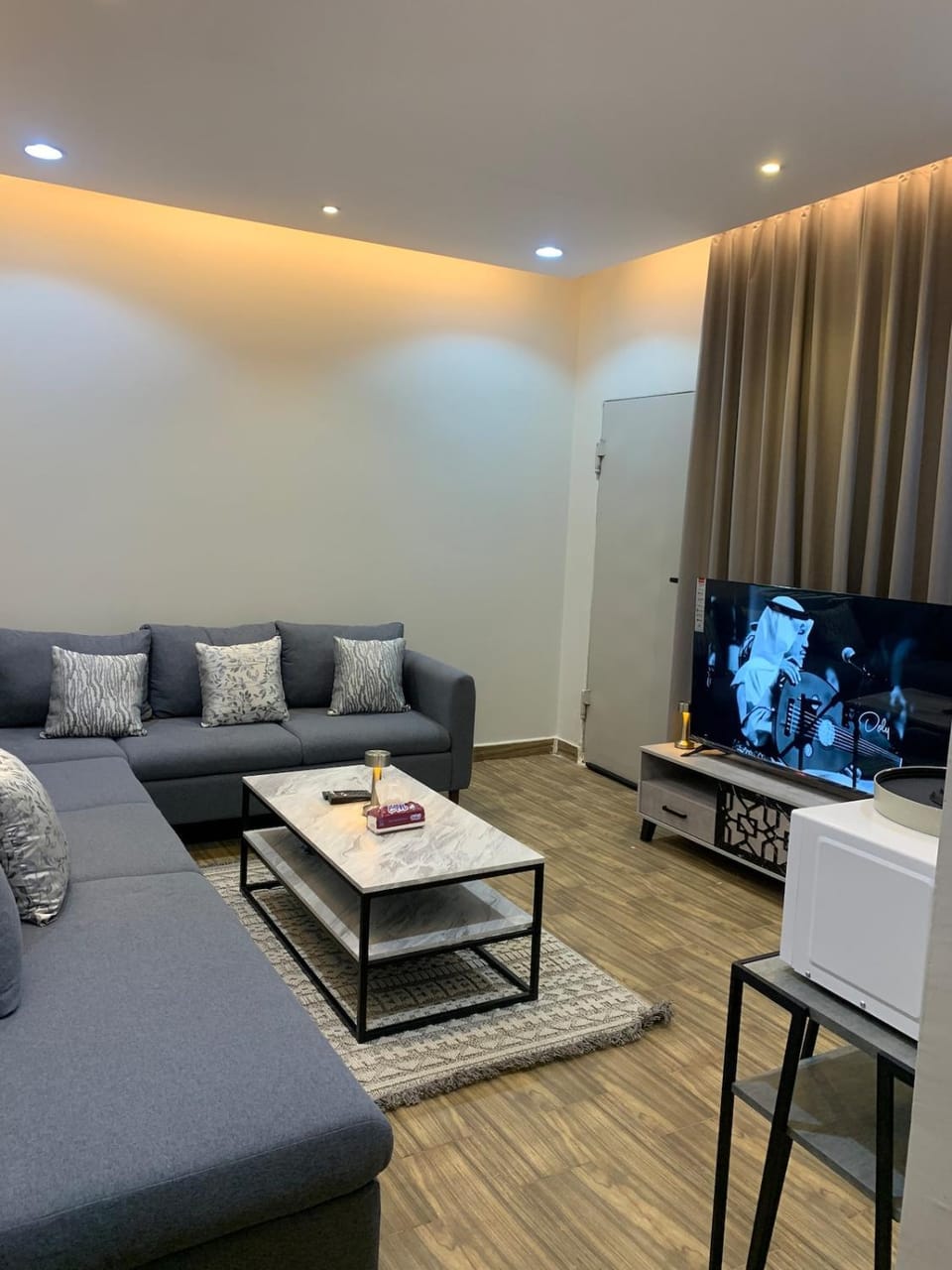 شقة فاخرة بمدخل خاص و باب ذكي Apartment with private entrance and self-entry Apartment in Riyadh
