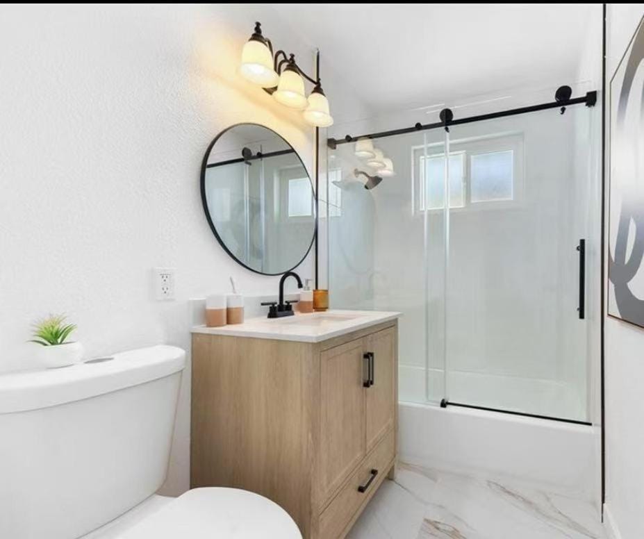 Shower, Property building, Bathroom