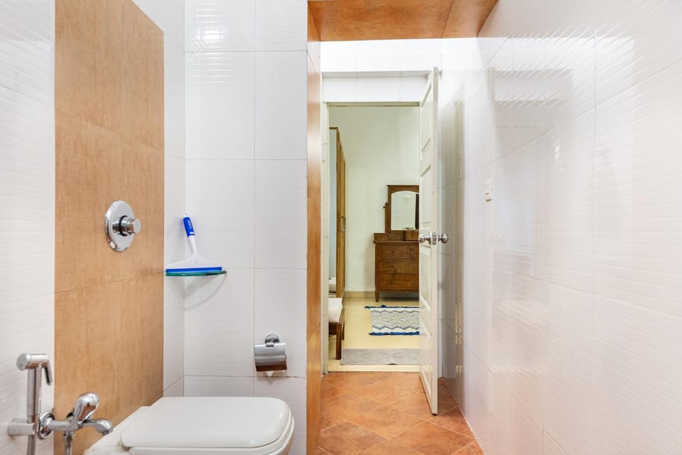 Toilet, Bathroom