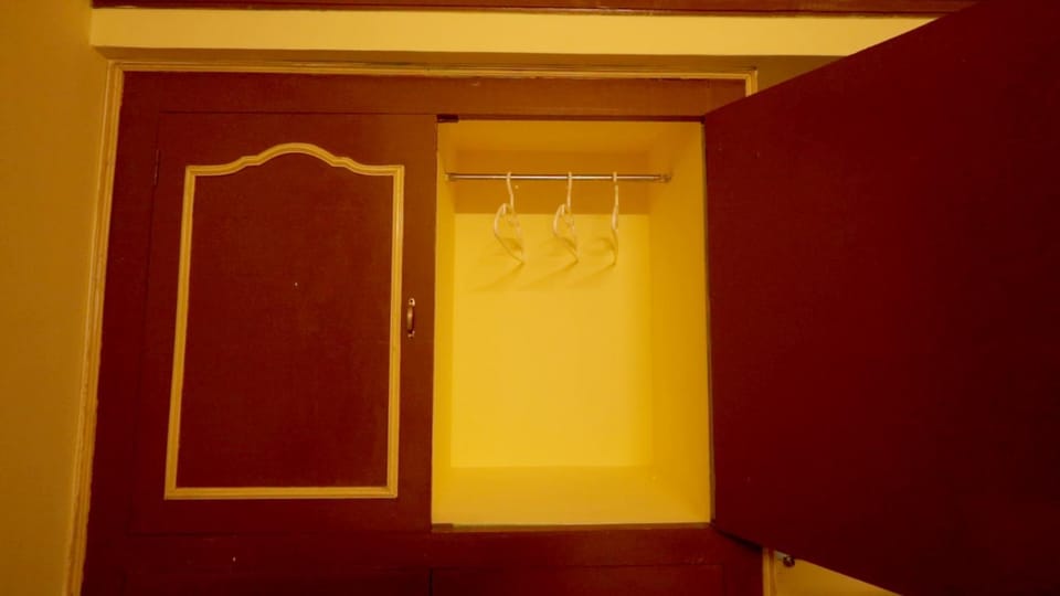 wardrobe
